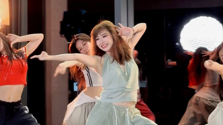 “Who Says” choreography by nanan