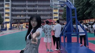 "Tôi gọi những thứ đã qua là tuổi trẻ" Sự phù hợp của Ditto với trường trung học