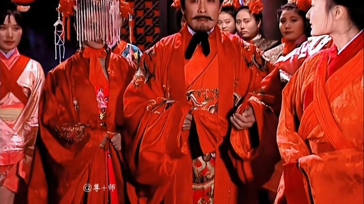 "الثلاث ممالك القديمة حقًا استثمروا بكثافة، وخسروا الزوجة والجنود معًا، أما انتقال المواقع فهو أكثر 