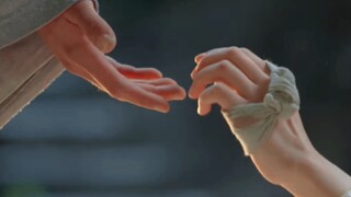 I suggest that directors of ancient costume dramas learn how to shoot implicit love stories.