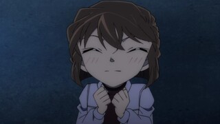 [Little Ai's cute moment] Xiao Ai eats rice with Kogoro