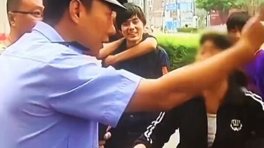 “Polisi Rakyat untuk Rakyat”