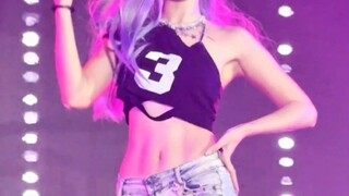 I just can't take my eyes off them... Happy Valley girl group aespa's straight shot of "richman"