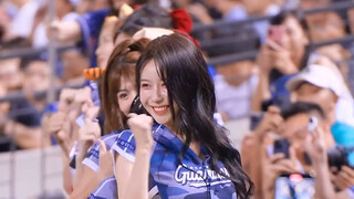 台湾富邦李雅英、秀秀子三振舞
