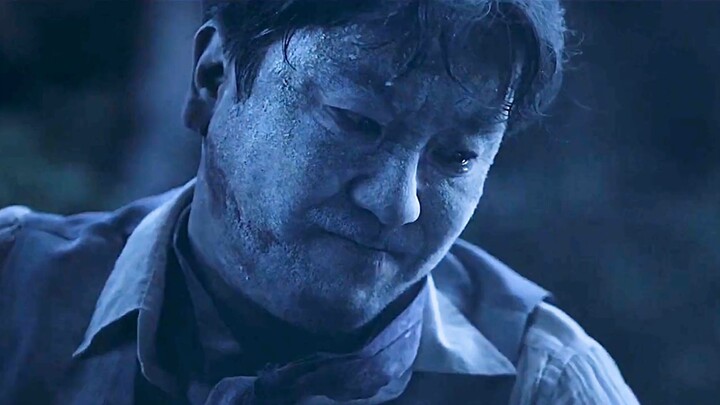 Người cha vì muốn báo thù cho con trai, đã hiến tế bản thân cho lũ chuột, giúp nó tàn sát cả ngôi là