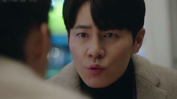 Kami bertemu di kehidupan lain, tapi dia sudah menikah