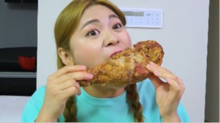 Chương trình ăn uống Thử thách gà rán khổng lồ Mukbang#amthuc #monngon