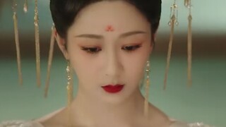 长相思：小夭恢复王姬身份，一席红衣华丽出场，相柳看傻眼：真美