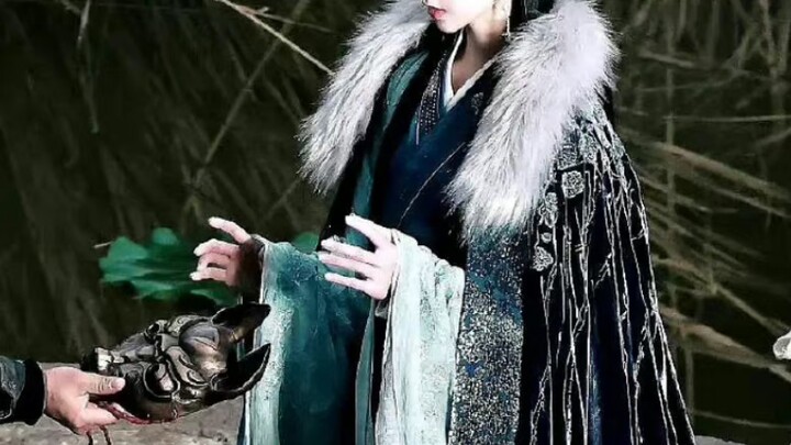 Mọi thứ trong tiểu thuyết đều tốt ngoại trừ ánh trăng trắng không thể sống tốt...