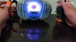 This ghost mini belt with box actually makes me feel that it looks better than the dx one? Oh hoo ho