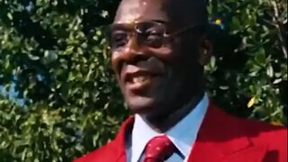男人被海盗扔去喂鳄鱼，命悬一线