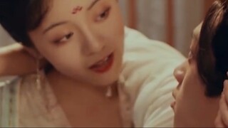 An interrupted kiss shorts