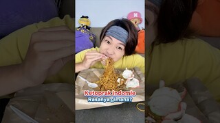 ORANG JEPANG REVIEW JUJUR KETOPRAK INDOMIE! ENAK?