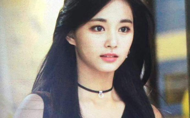 อาจจะไม่ค่อยอินกับเธอสักเท่าไร แต่ความจริงก็คือ พออยู่ในภาพเดียวกันแล้วเธอก็สวยกว่าคนอื่นชัดๆ! รูปต้