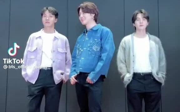 防弹TikTok trend：Like的pretty women那段（2022.4.8）