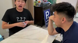 Ketika saya bermain kartu dengan teman sekamar saya dan sayalah yang memainkan kartu besar, mengapa 
