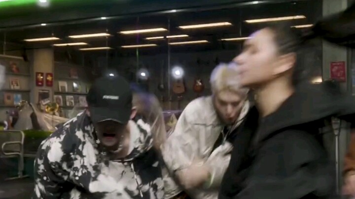 【Quyền Thuận Vinh】Níu lấy mông đứng đầu xu hướng Hàn Quốc