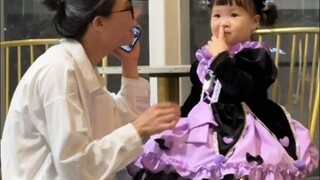 就这样水灵灵被“拐”走了？😂😂 #宝爸带娃 #人类幼崽 #露兮粑粑