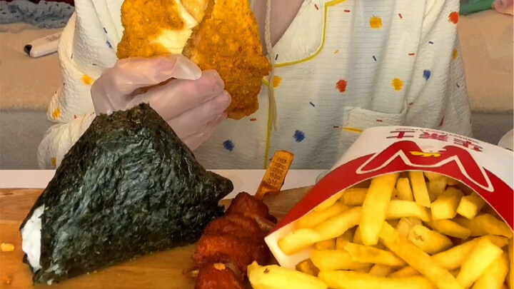 Một video ăn uống không lời thừa