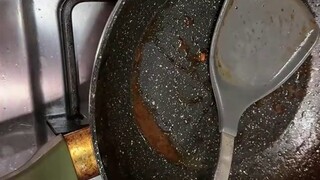 Saya akan menghasilkan banyak uang untuk membeli kembali Xiaodou😭😭😭