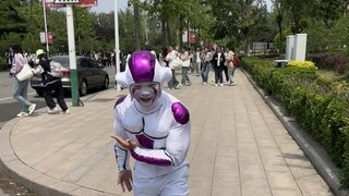 ลอร์ด Frieza มายังโลก