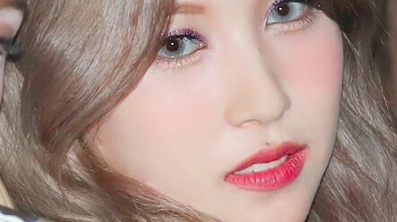 【TWICE】Bàn về cách quản lý biểu cảm trước ống kính của các nữ minh tinh