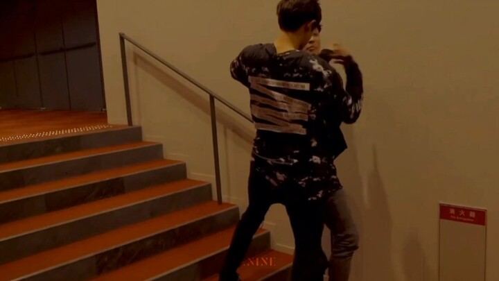 เลย์~ พวกเขาหยาบคายกับคุณเหรอ?