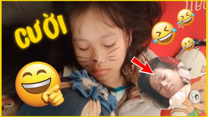 Ruac - Cười Ngủ Nắm của Ngân Mặt Bút Vẽ Bằng Mèo Ruac Vlog và Cái Kết