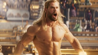 لوكي: أجل! هذا ما أشعر به، ثور عارٍ ويتعرض للضرب من هالك.