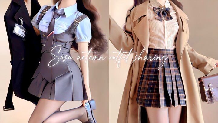 A trench coat paired with black stockings is such a perfect match! I regret not discovering earlier 