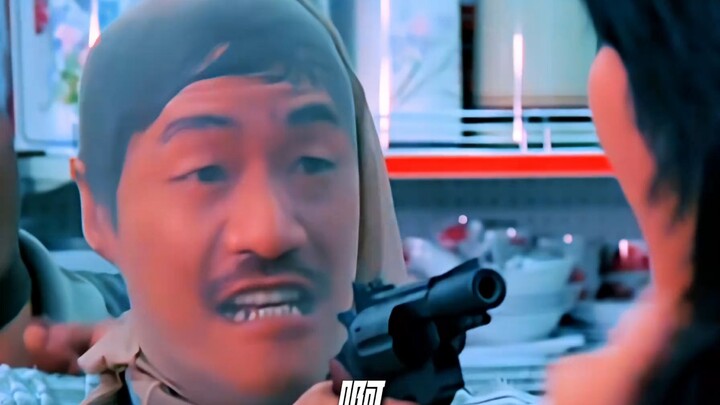 “Jadi kalian memang benar-benar memperlakukan aku seperti anjing, ya?”