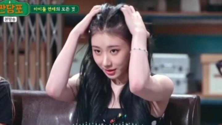 【ITZY】李彩领跳二代女团舞可太牛了！剧透回归主打曲Cake是一首明快的hippop曲！