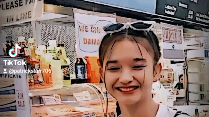 Cute nang ngiti nya🥰