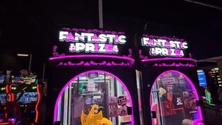 Arcade games, claw machines, Fun Land of Fairfax, Virginia