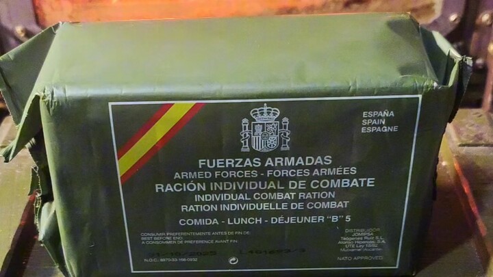 เสบียงทหารเดี่ยวสเปนในดินแดนร้างวันสิ้นโลก