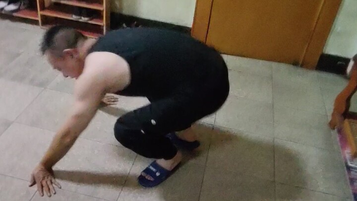 عندما شاهد أبي روس تينغ للمرة الأولى، قال إنه بسيط جدًا، ثم أظهر لي إياه.