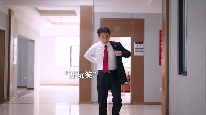 Trong công sở có một “lão baby” hay cãi nhau, vui quá đi mất!!!