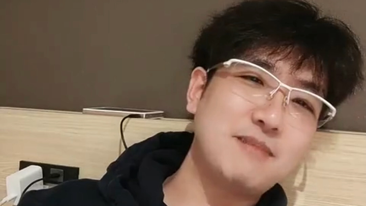 【萝菲 障】包头的逆天小故事，关注尤菲黎娅谢谢喵~