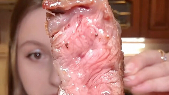 A vegan tries steak for the first time in ten years.