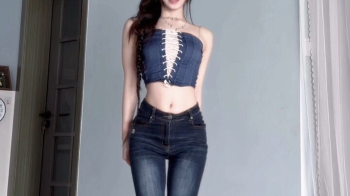 กระโปรงสั้น~ ครั้งแรกที่ใส่ส้นสูงเต้น ไม่ได้พันเทปเลย ยังทรงตัวได้ดีอยู่ไหม?