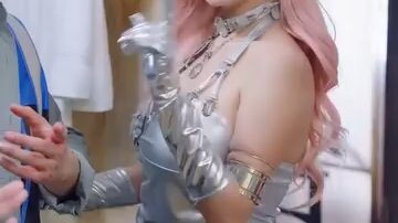 หนุ่มรับจ้างตื่นมา พร้อมระบบสาวสวย