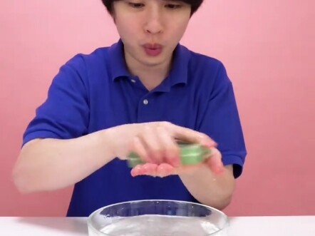 Fun experiments—Da Lei loves experimenting.
