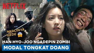 Lee Kyoo-hyung Kejebak, Han Hyo-joo Nekat Lawan Zombi Pake Tongkat | Happiness | Clip