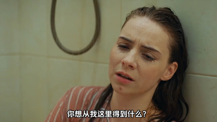女人以为当兵的丈夫终于回了家 #我的影视报告 #一个片段看完了整部电影 #影视解说