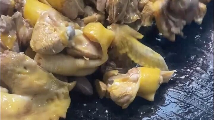 Đây quả thực là chiêu thức kiếm pháp khiến cả anh Gà cũng phải khiếp sợ!