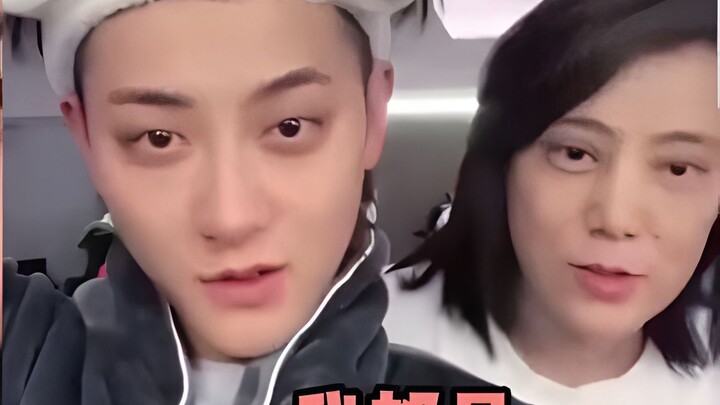Celebrities who share a striking resemblance with their parents—Huang Zitao and his mom look almost 