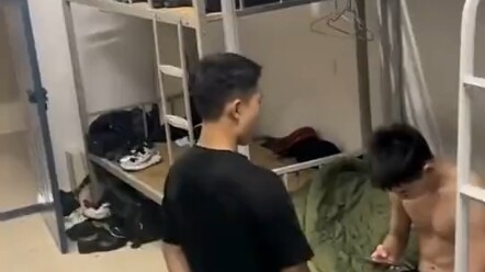 เพื่อนร่วมห้องที่ดีตลอดไป