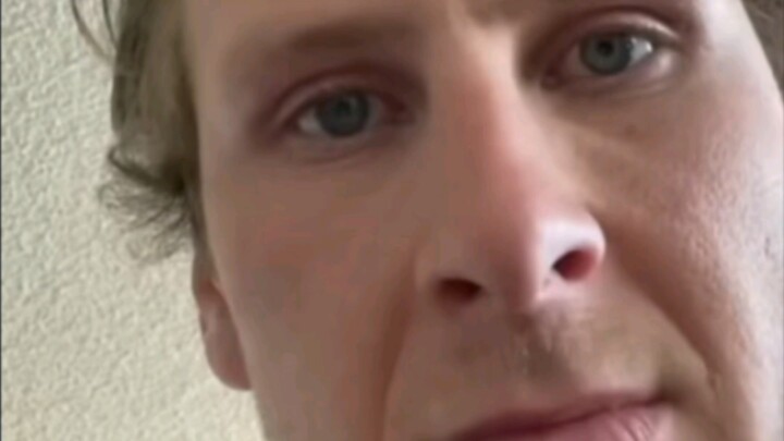 Bạn sẽ phản ứng thế nào khi xem những video sến sẩm, khó đỡ? 2.0