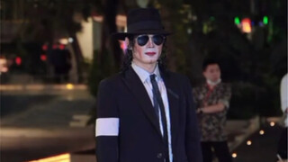 迈克尔杰克逊蔡军成都港汇天地街头表演