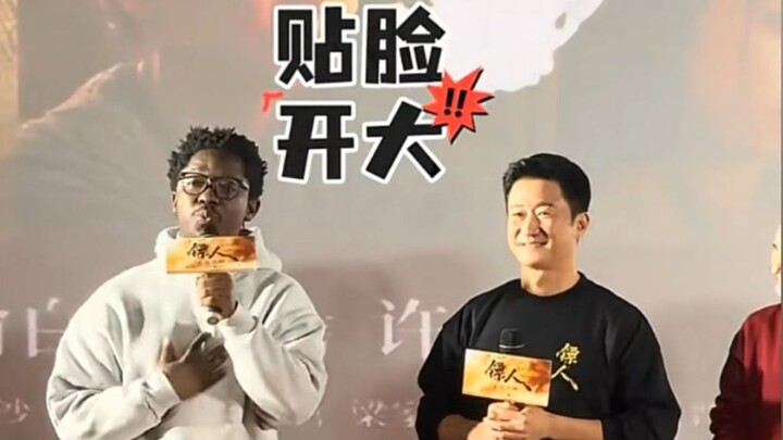 Roadshow film “The Protector”, para pria kulit hitam langsung memainkan meme “bahasa kami tidak bisa